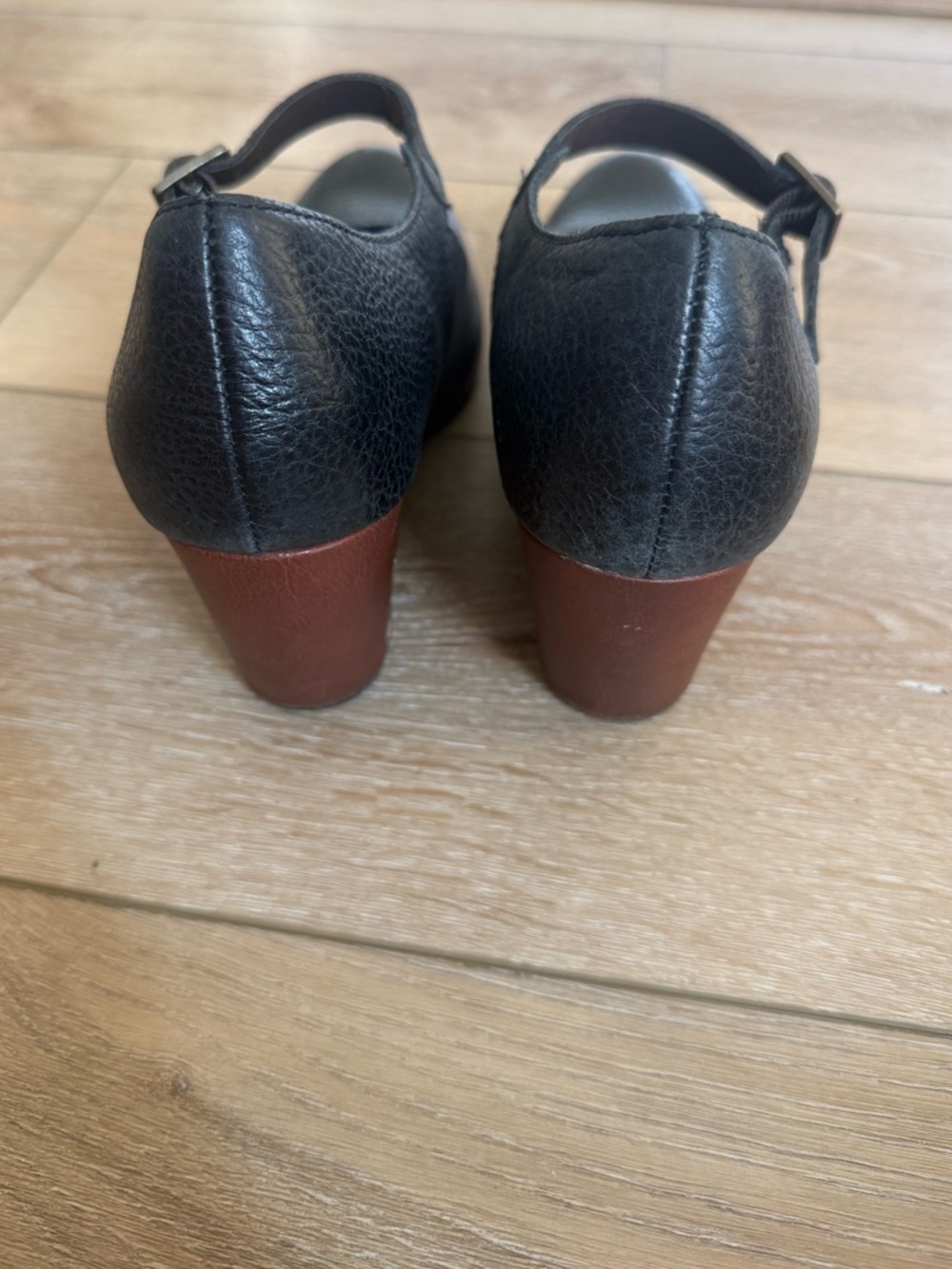 KORK-EASE BROWN LEATHER MARY JANES 9! - Picture 2 of 7